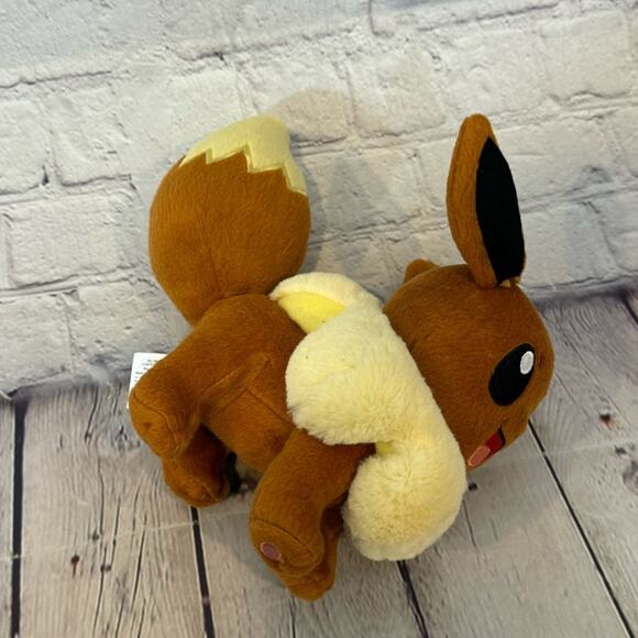 Pokémon Eevee Tomy Plush - Picture 3 of 5